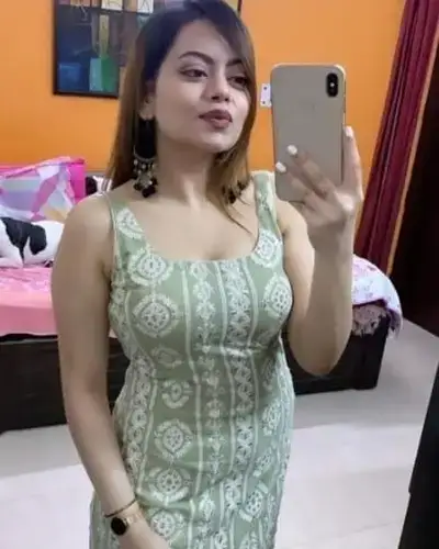 Call Girl in Gonda